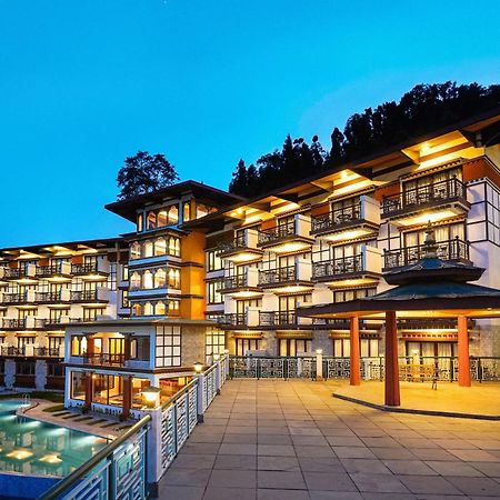 Denzong Regency- Luxury Mountain Retreat Spa & Casino Гангток Экстерьер фото