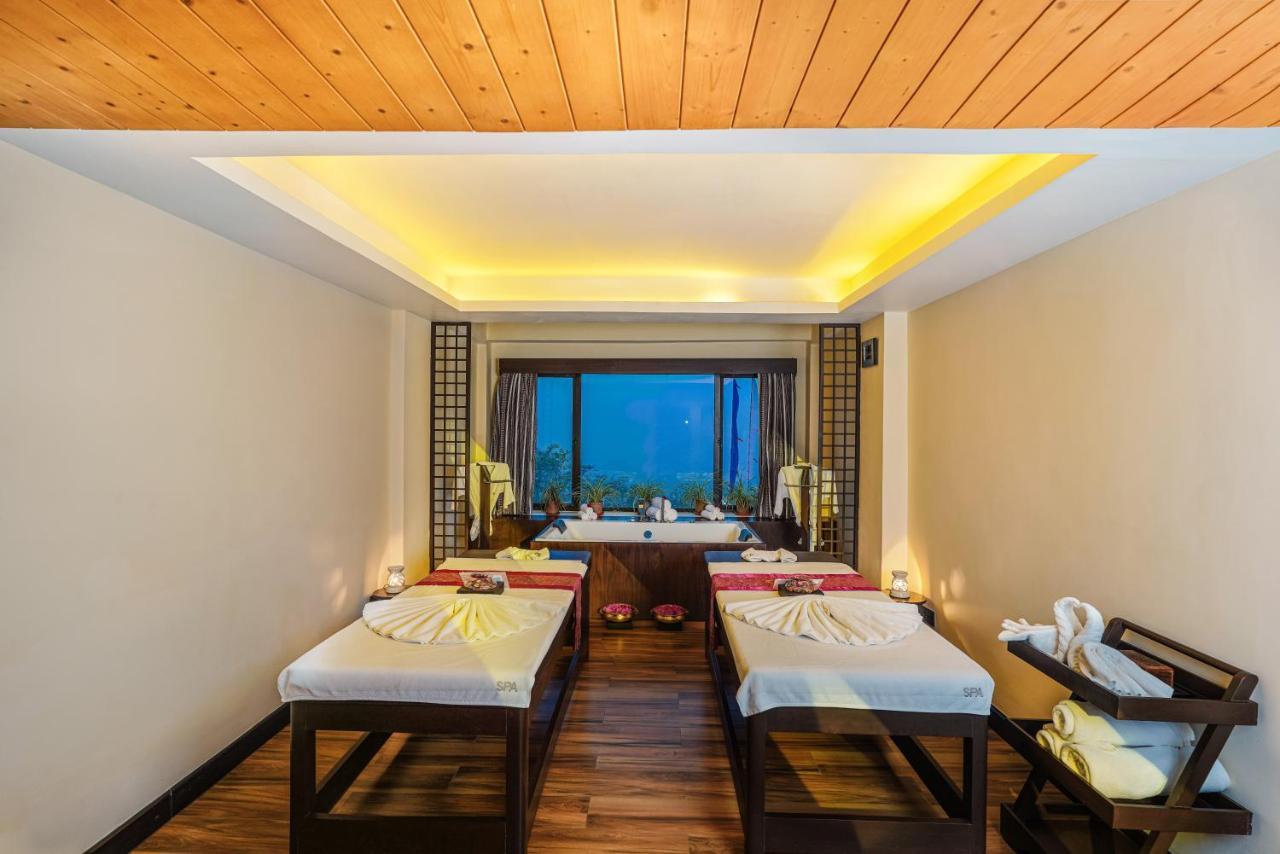 Denzong Regency- Luxury Mountain Retreat Spa & Casino Гангток Экстерьер фото