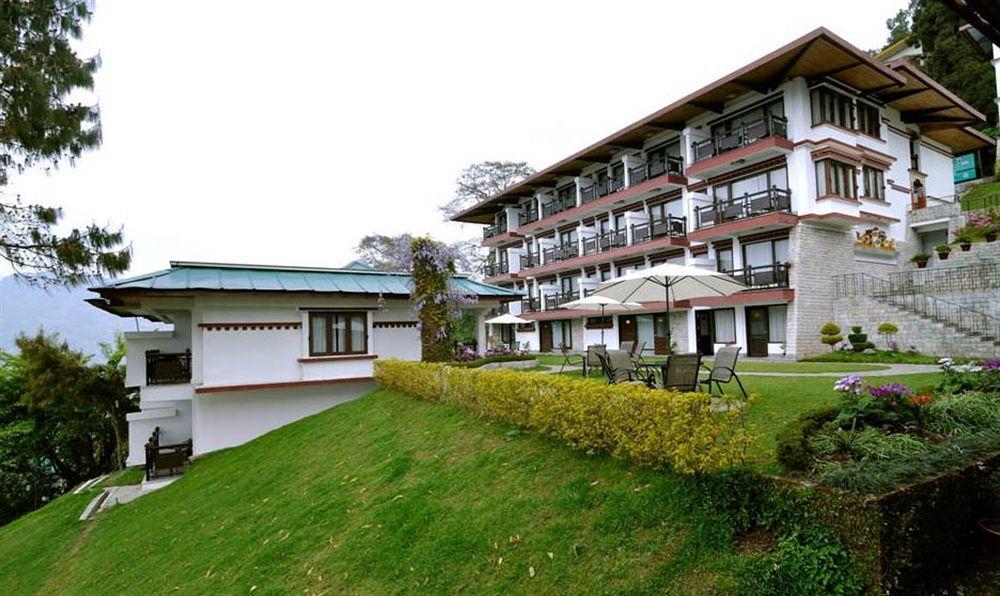 Denzong Regency- Luxury Mountain Retreat Spa & Casino Гангток Экстерьер фото
