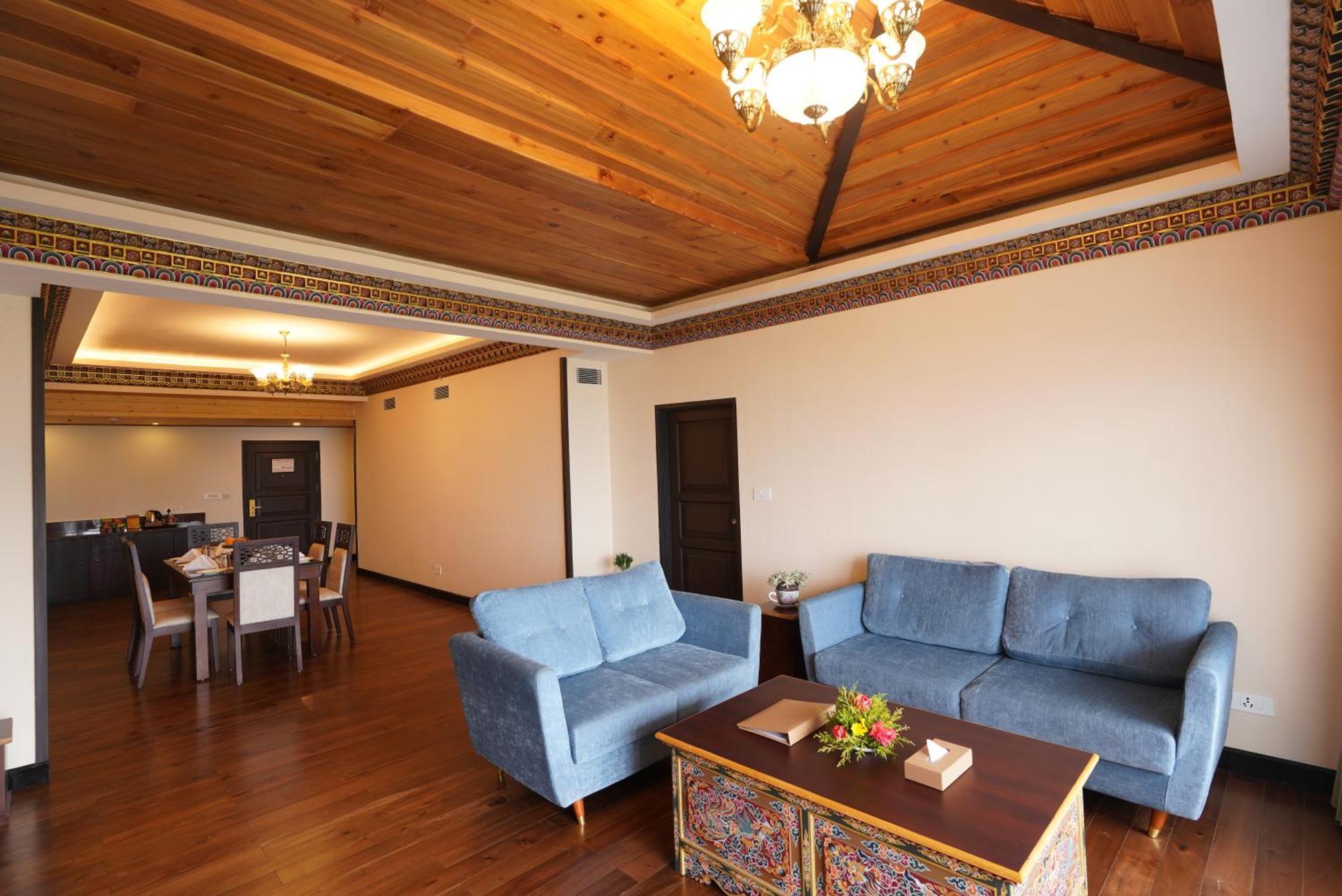Denzong Regency- Luxury Mountain Retreat Spa & Casino Гангток Экстерьер фото
