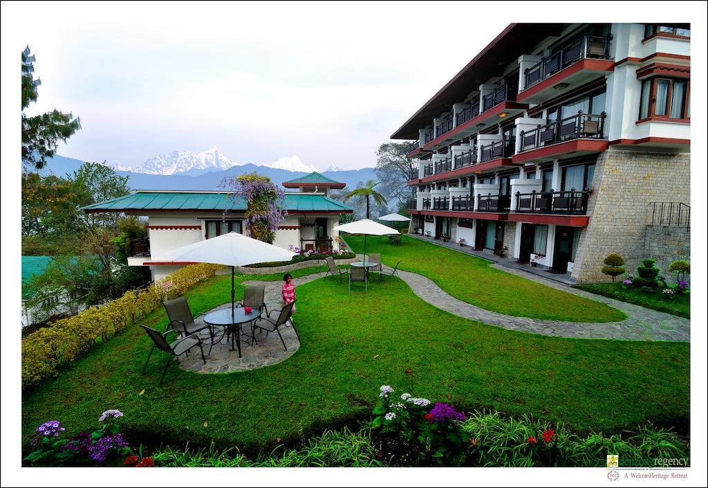 Denzong Regency- Luxury Mountain Retreat Spa & Casino Гангток Экстерьер фото
