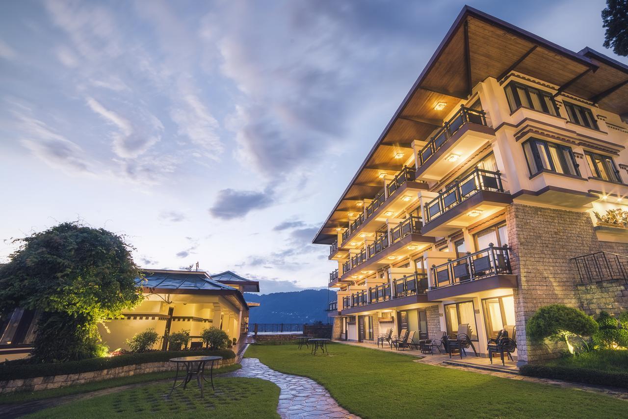 Denzong Regency- Luxury Mountain Retreat Spa & Casino Гангток Экстерьер фото